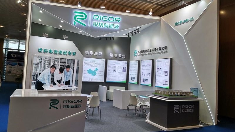 根据GB/T 36276标准，光伏逆变器防雷接地系统应包括以下部分：